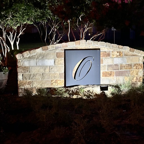 Outdoor Solar Powered LED Sign Lights | Commercial Lighting Systems